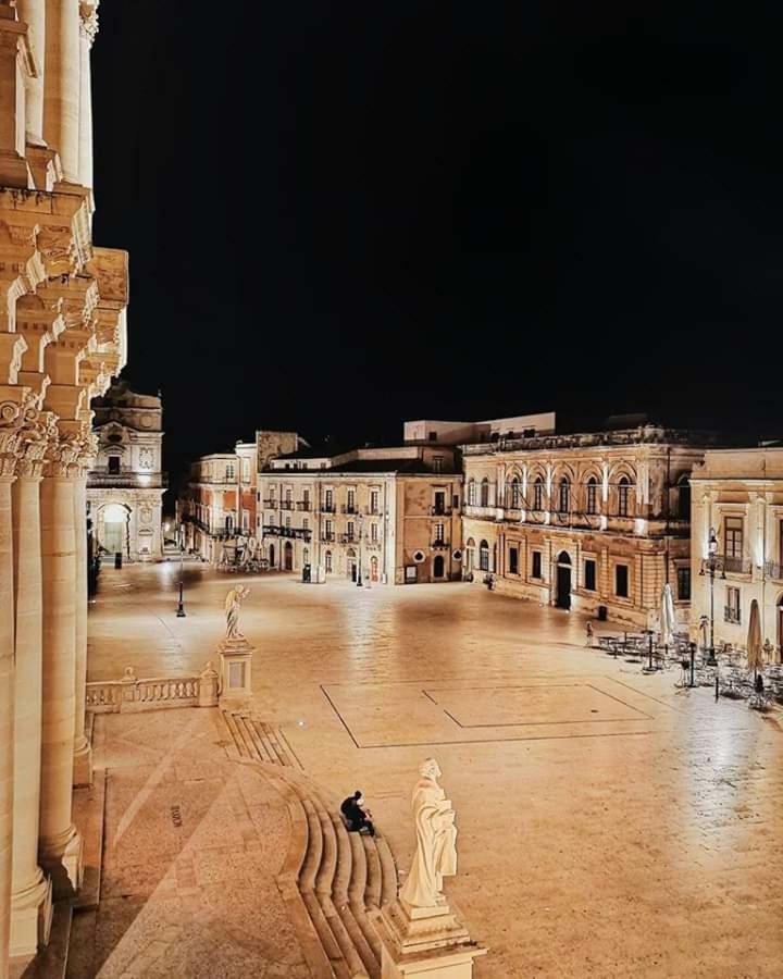 Lungomare Elio Vittorini Villa Syracuse Exterior photo